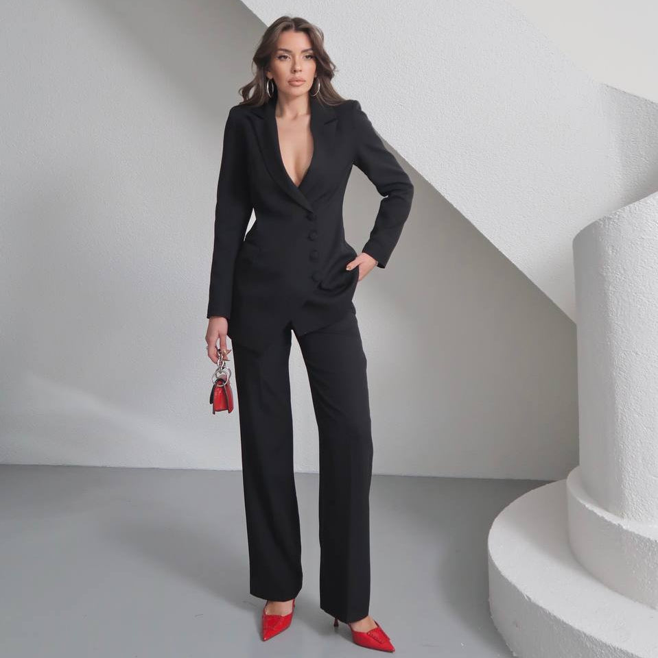 Chic Tailored Suit